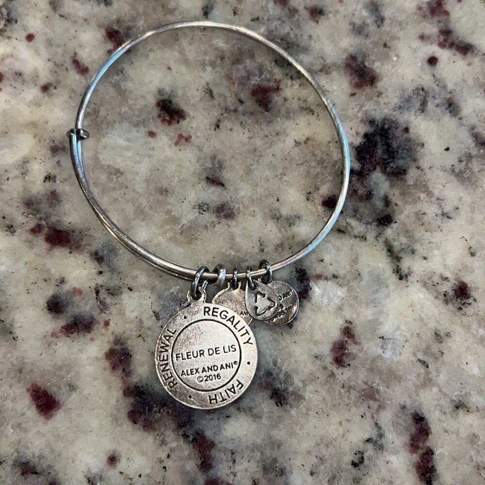 WOMEN'S ALEX AND ANI | FLEUR DE LIS III BANGLE BRACELET | SILVER - Picture 4 of 4